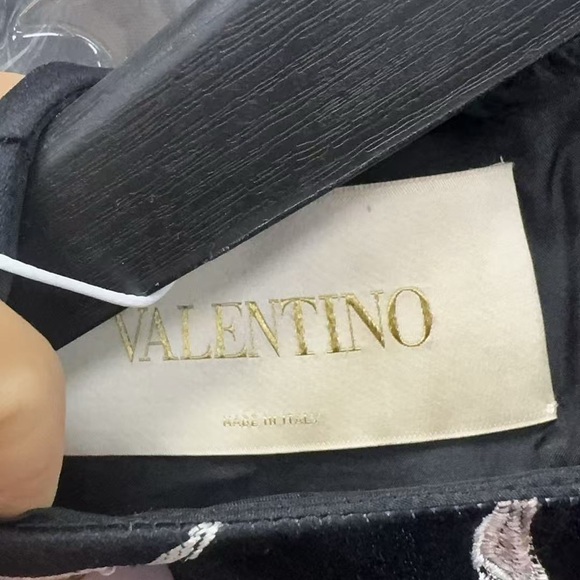 ❌sold❌Authentic Valentino Multicolor Floral Mini Dress - Picture 4 of 9